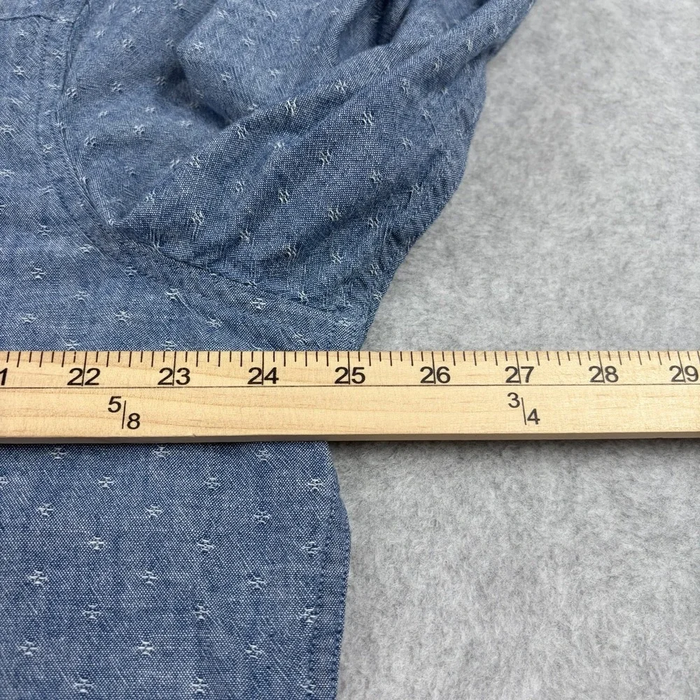 Levis same day photos